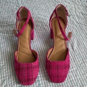 Kelly & Katie Fuchsia Textured Heels